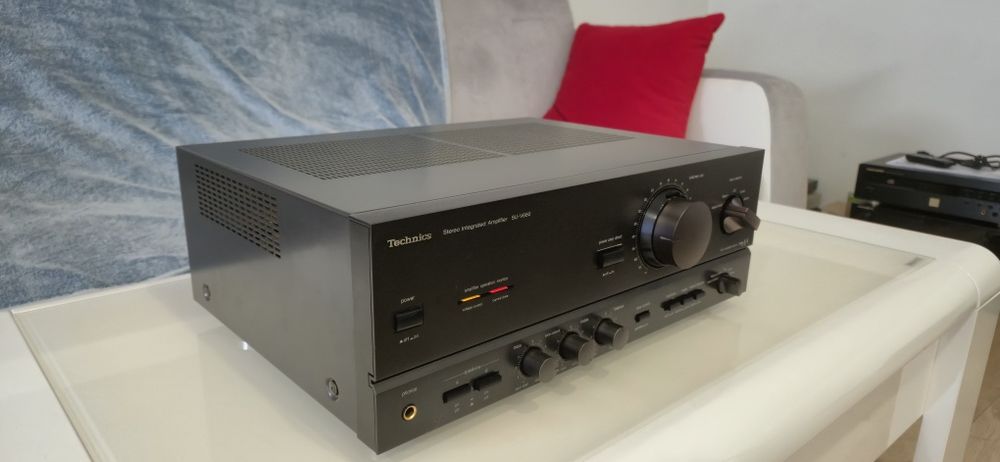 TECHNICS SU V660 wzmacniacz