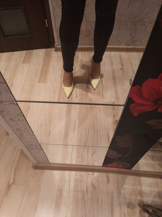 Buty damskie szpilki  Zara limonka 38 nowe
