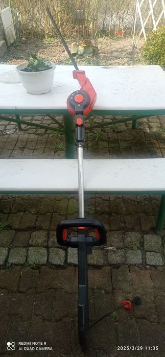 Sprzedam elektryczne nożyce  do żywopłotu