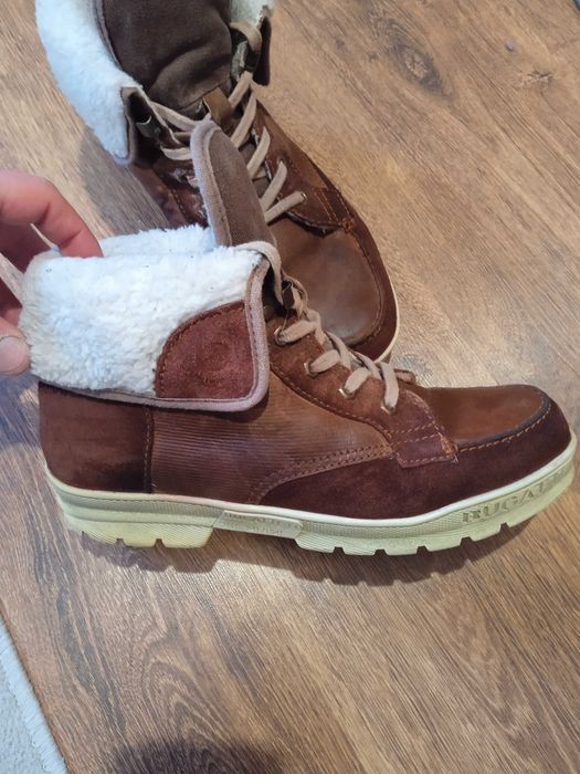 Продам чоловічі шкіряні черевики бренду Bugatti