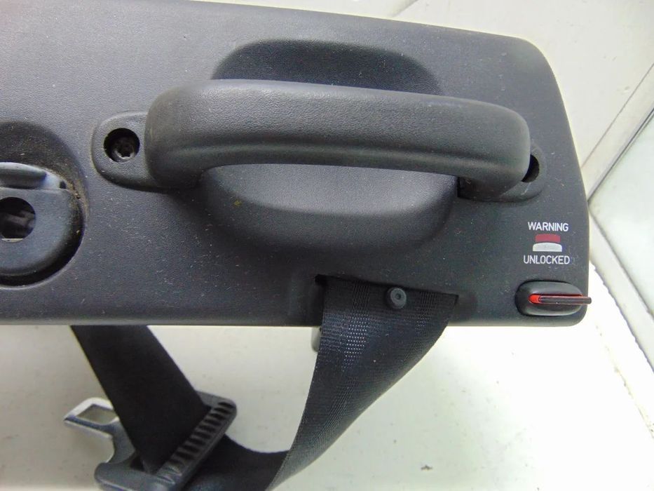 Saab 93 carrinha barras cantos segurança