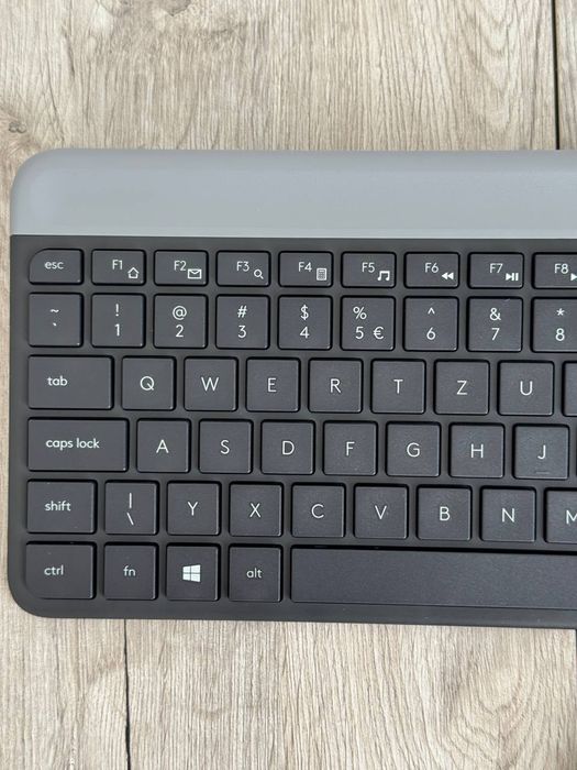 Комплект (клавіатура, миша) Logitech MK470 Slim Wireless Combo