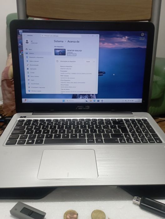 Asus u556 uqk i7