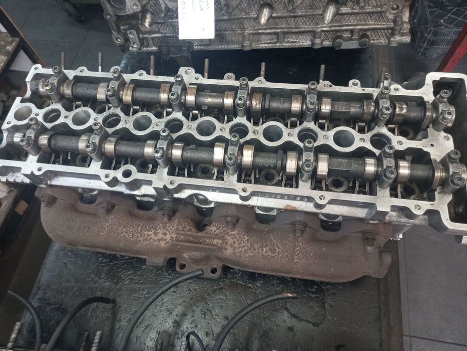 Vendo cabeça de motor bmw x5 3000cc
