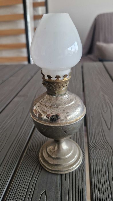 Candeeiro vintage a petróleo