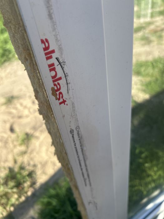 Okna plastikowe białe