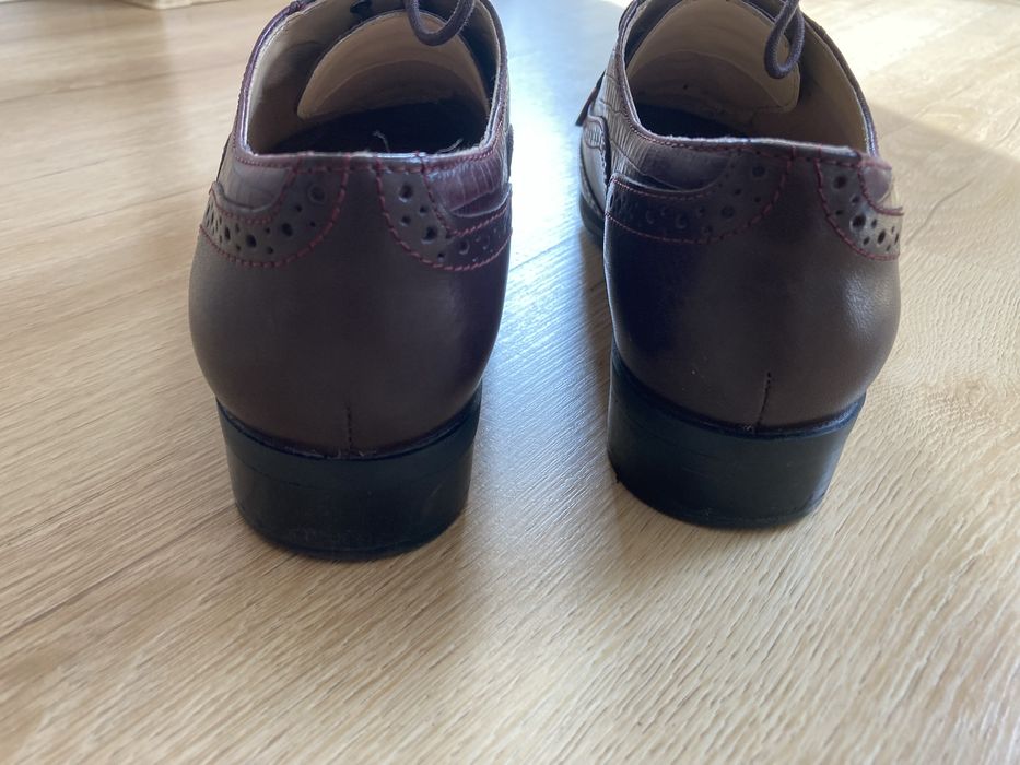 Półbuty Clarks roz. 39
