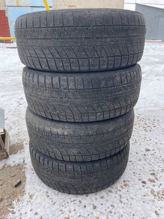 Зимова гума 265/60 R18 SAILUN ICE