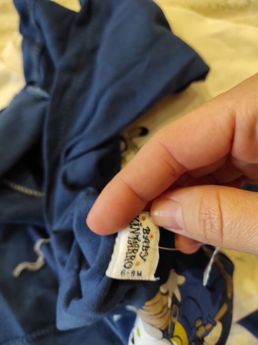 Продам два детских костюмчика