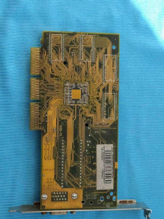 Продам відеокарти GeForce 2 MX 200 ATI Radeon 9550 R92U-LC3 Trio64UV ...