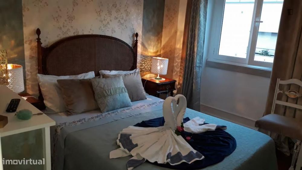 Quarto - localizado em Arroios Lisbon