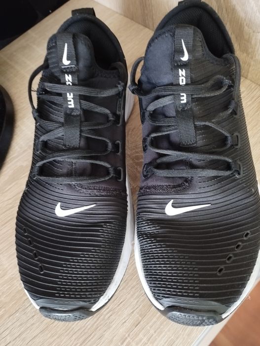 Кросівки  Nike WMNS AIR ZOOM ELEVATE 39 розмір