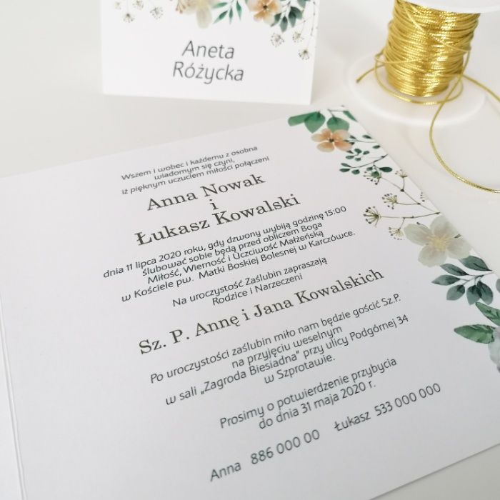 Zaproszenia ślubne z herbacianymi kwiatami