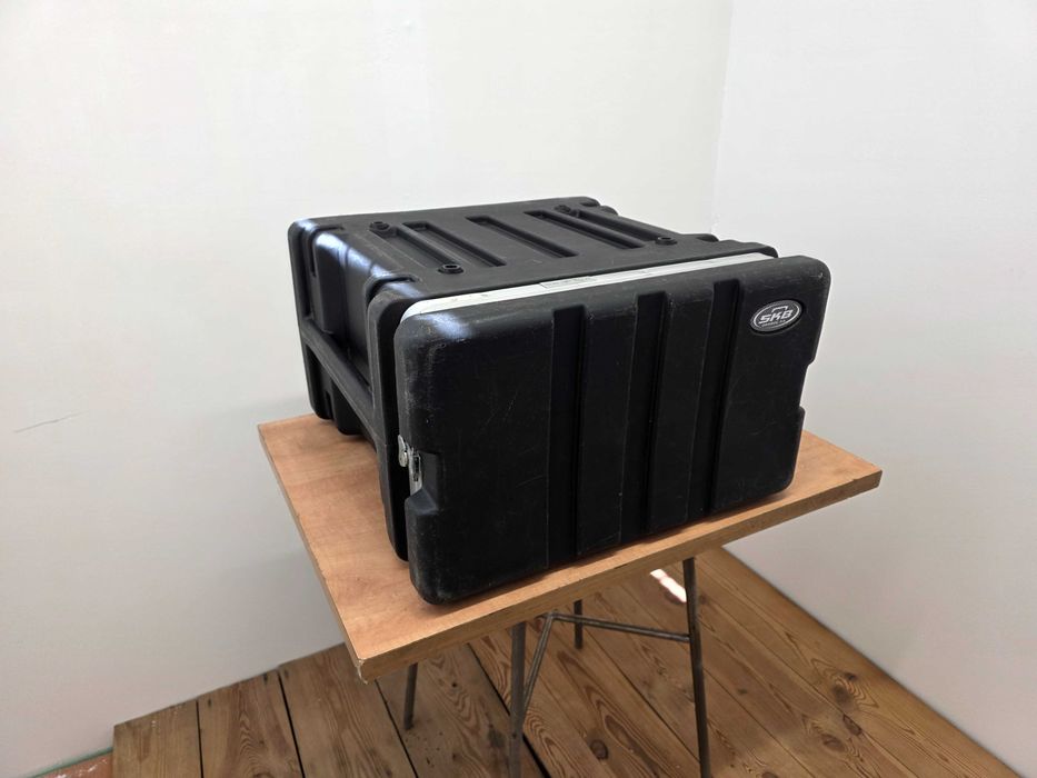 SKB 6U Molded Rack Case (1x szyna 45cm do klapy) FAKTURA