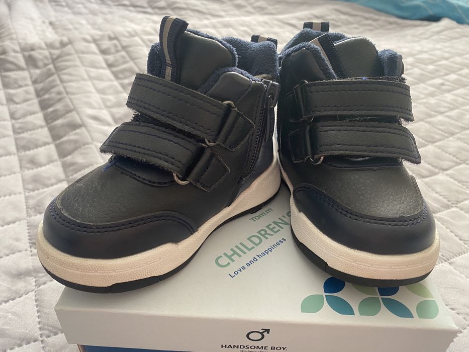 Хайтопи/кросівки осінь