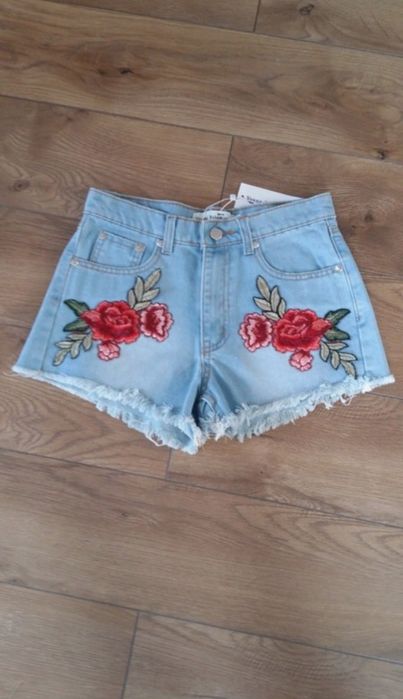Young & Bohemian Nowe dżinsowe szorty XS 34