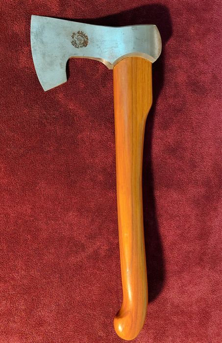 Топор сделан из топора СССР