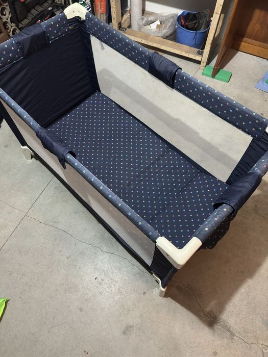 Cama de viagem dobravel