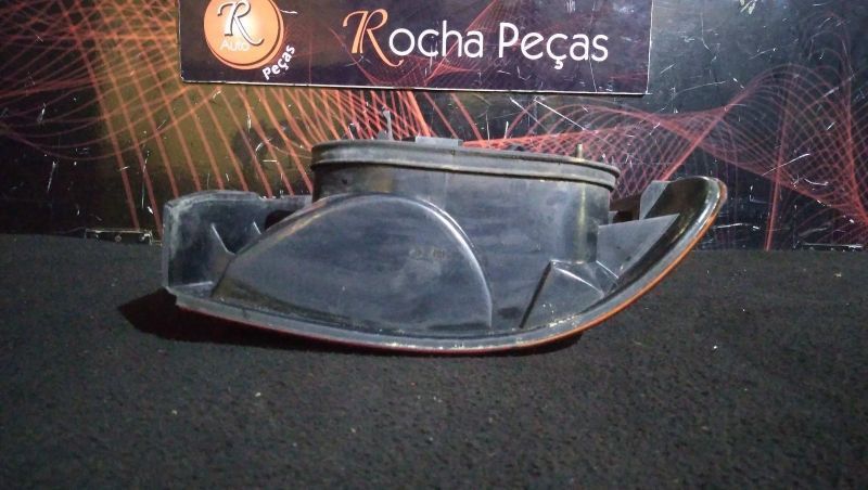 Farolim Stop Esq Volkswagen Polo Classic (6V2)