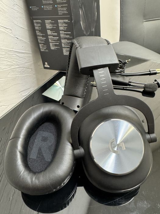 Słuchawki gamingowe Logitech PRO bardzo dobry stan świetna jakość