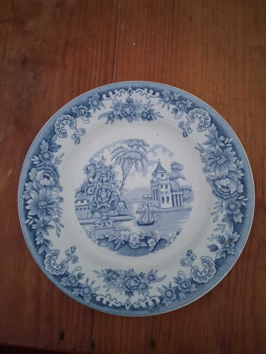 Prato Inglês Antigo John Maddock & Sons