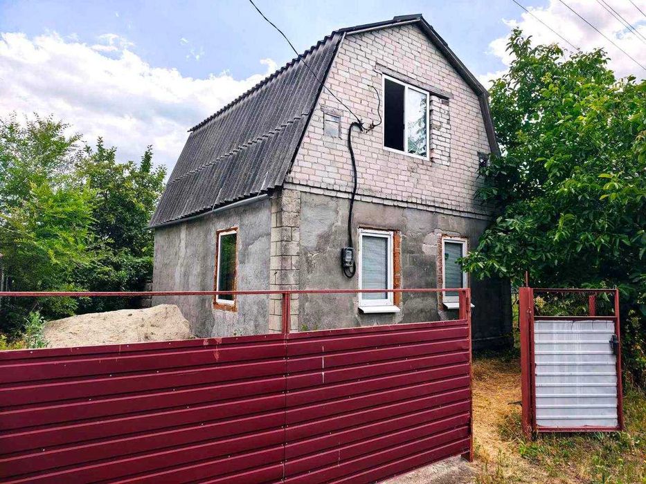 Продається дача на березі ріки в с.Орільське  ( с .Партизанське) 20 км до м.Дніпро ст Рябіна