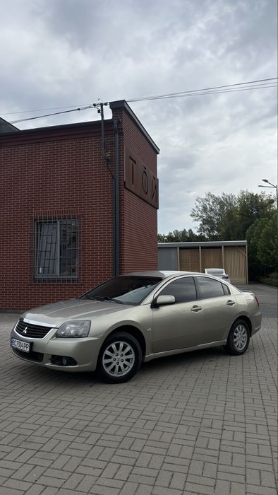 Продам Mitsubishi Galant 2.4