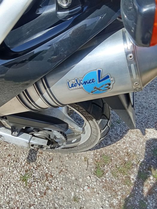 Varadero 1000cc vendo ou troco