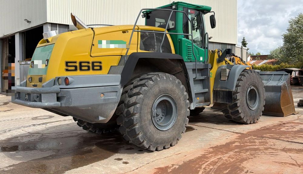 Ładowarka kołowa Liebherr L 566 niski przebieg 2014 r