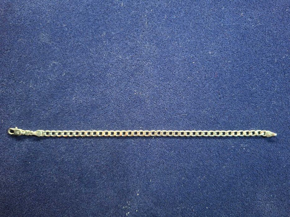 Biżuteria na sprzedaż