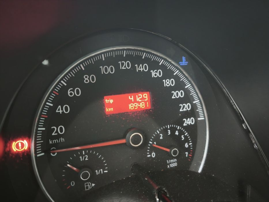 VW Volkswagen New Beetle