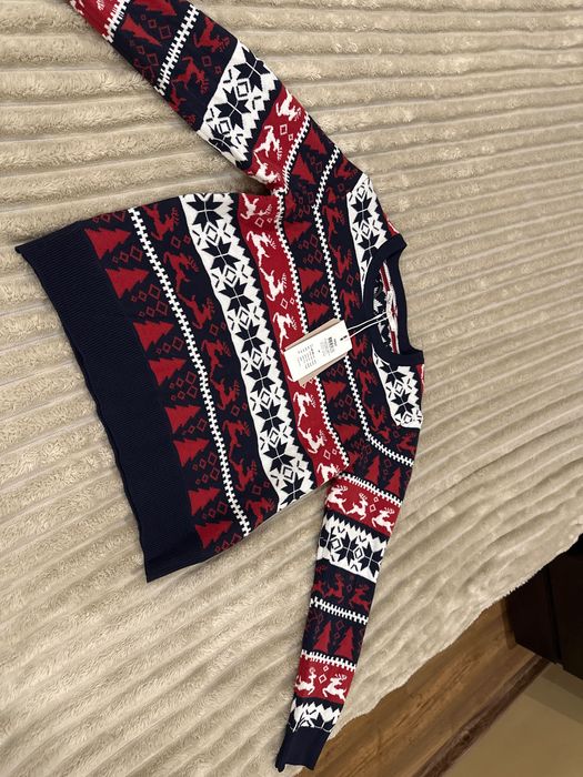 Кофта для дівч. коротка новорічна , розмір М