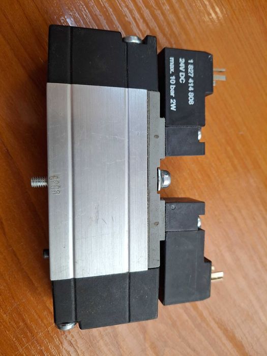 BOSCH podwójny zawór elektromagnetyczny