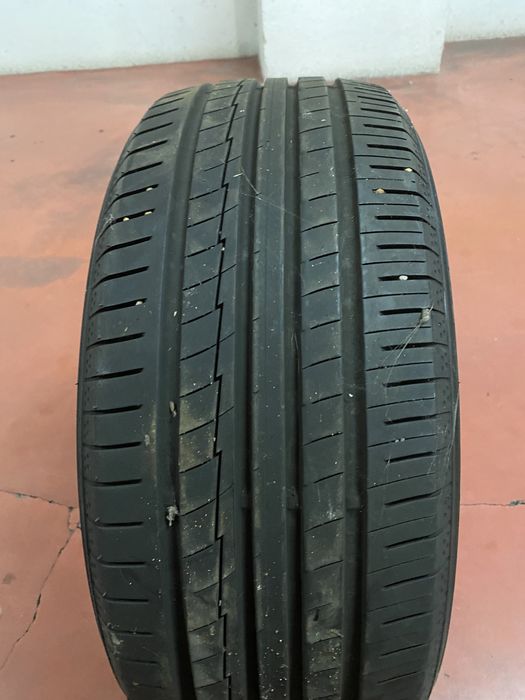 Pneu Yokohama 225/45 R17