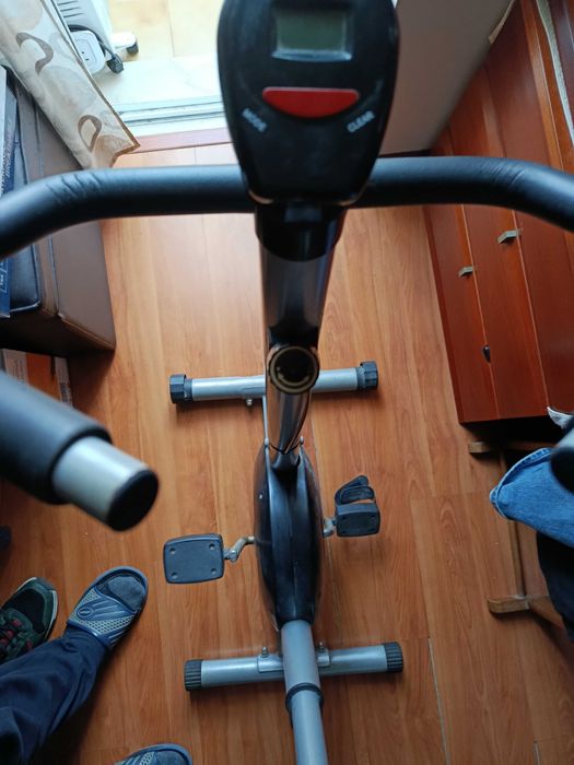 Bicicleta de exercicio fisico