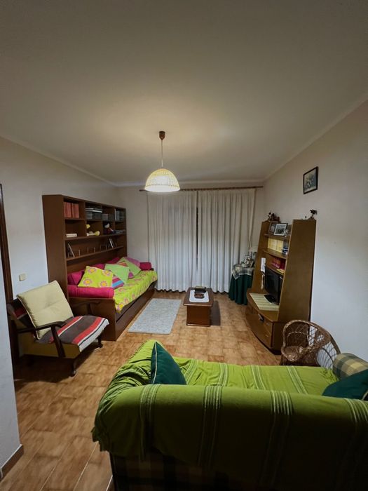Aluga-se apartamento T1 Figueira da Foz