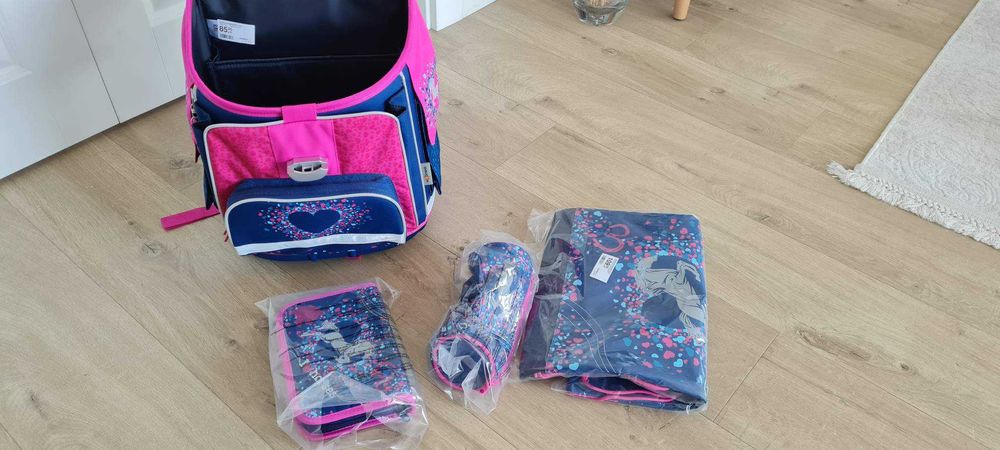 Plecak szkolny dla dziewczynki