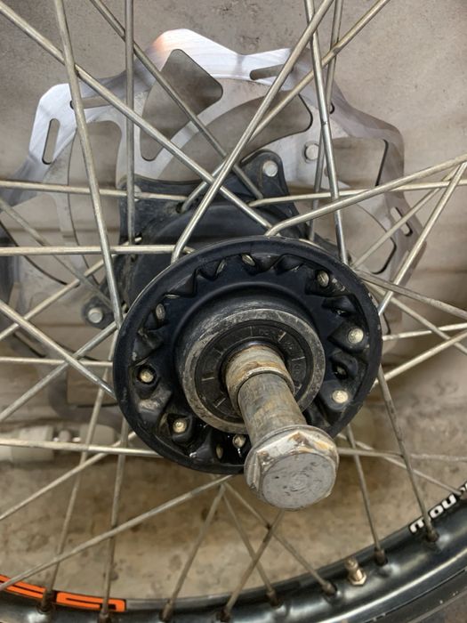 Колесо переднє 19 Geon,Kovi