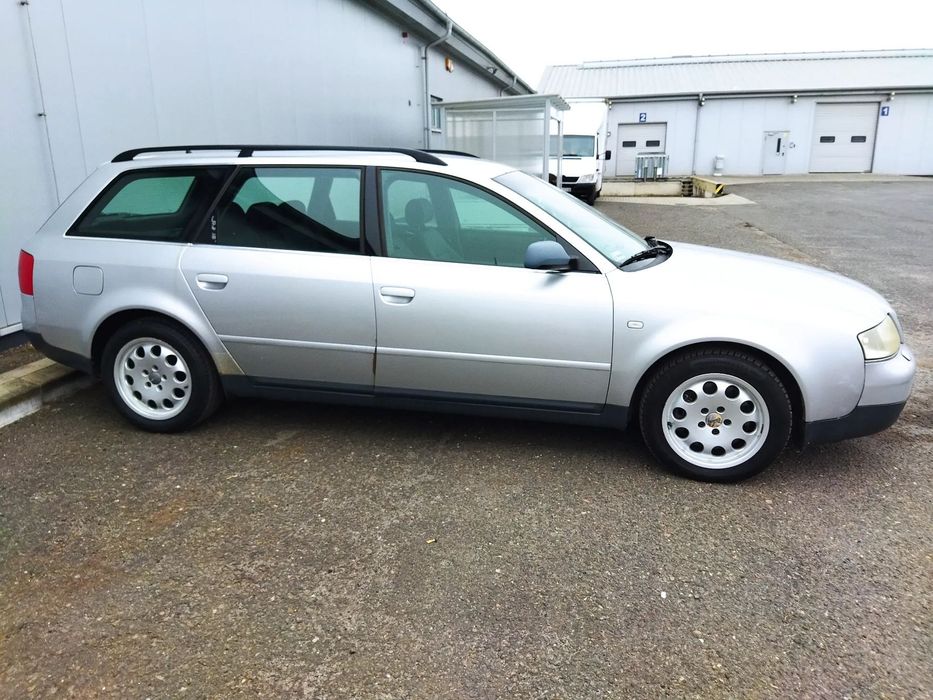 Audi A6 Avant