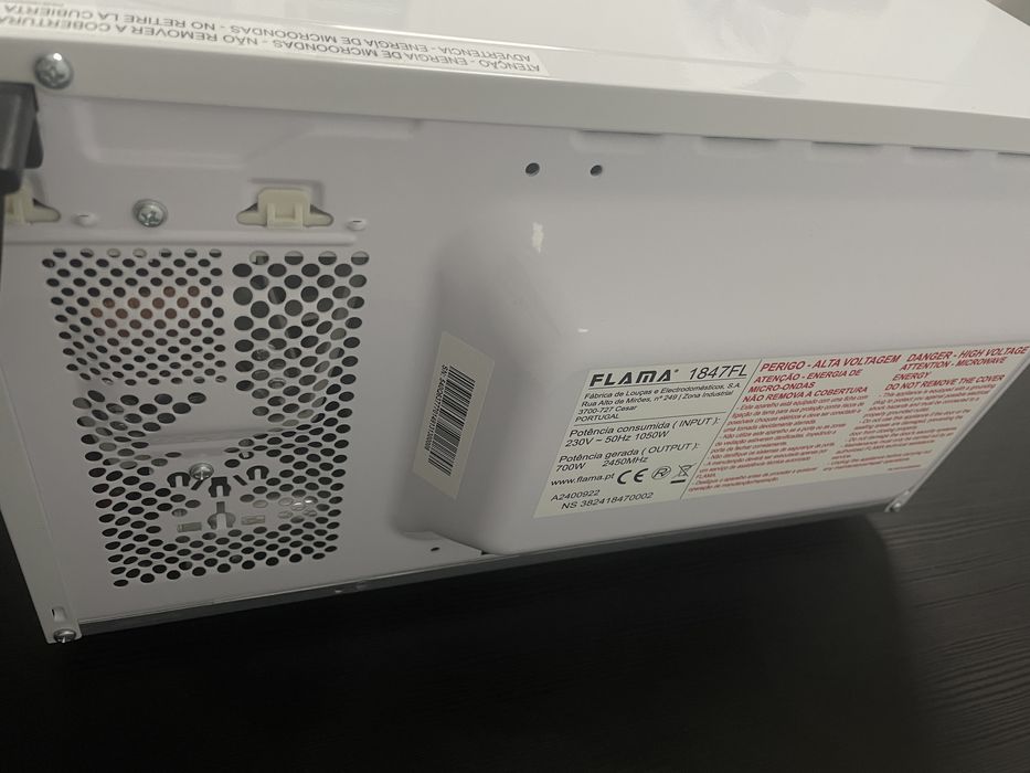 Microondas como novo