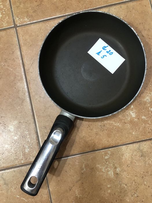 Сковорода Tefal (Франція)