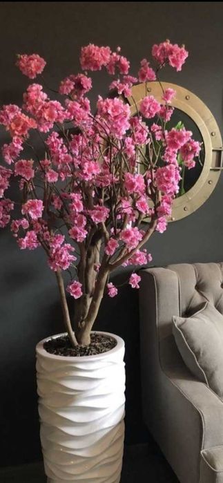 Arvores artificiais com tronco natural