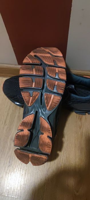 Buty sportowe rozmiar 45