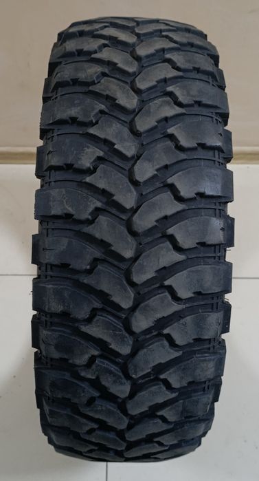 Шина (одна) б/у LT235/65R18 110/107Q Comforser CF3000 F2