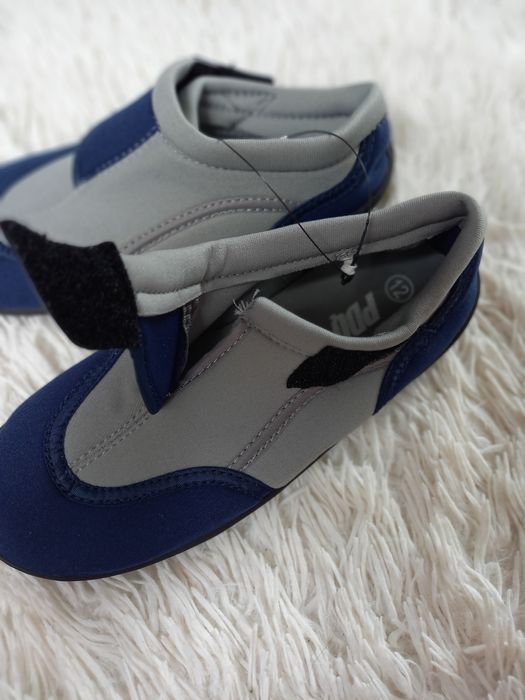 Buty do wody chłopięce granatowo-szare rozmiar 30