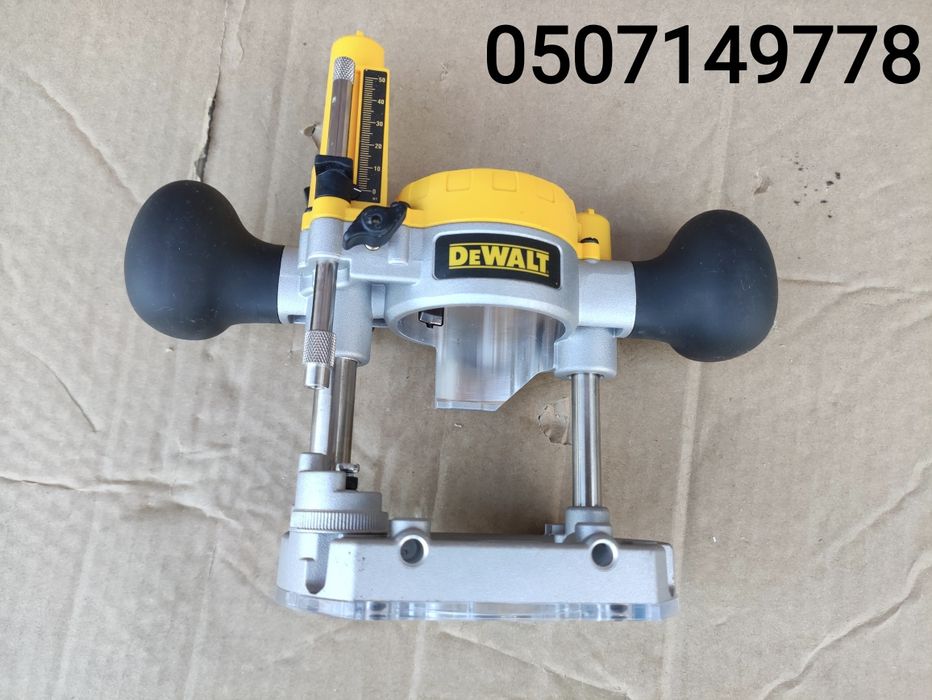 Dewalt d262004.занурювальна база