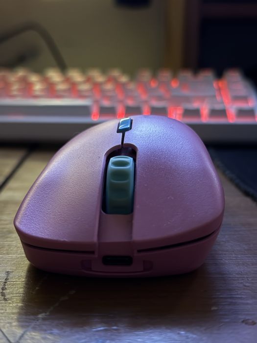 Glorious Model D Pro (różowa)