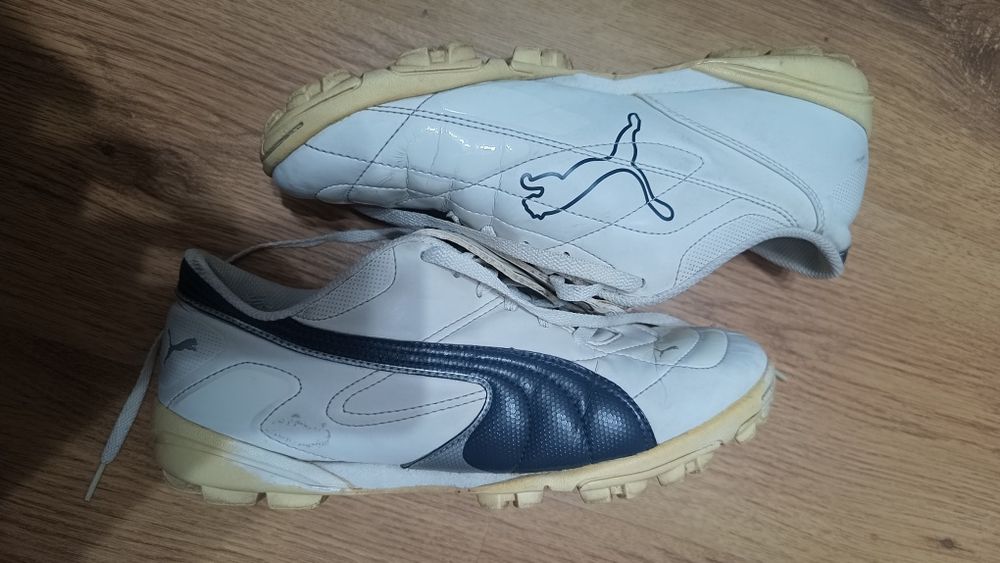 Buty piłkarskie turfy 38,5 Puma