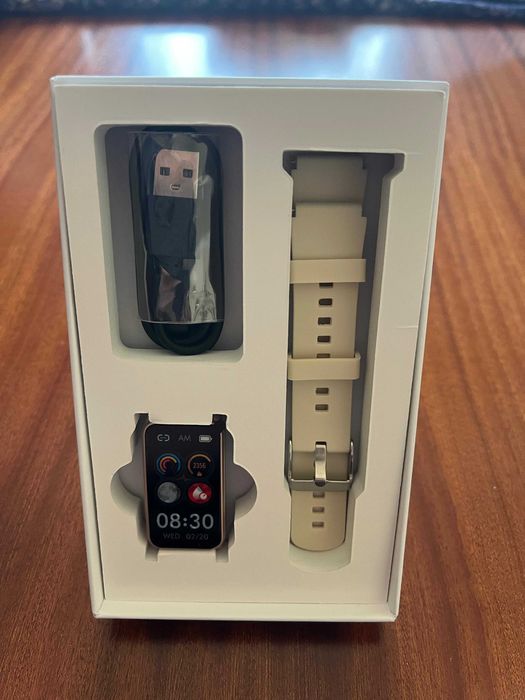 Smartwatch Fitness Dourado