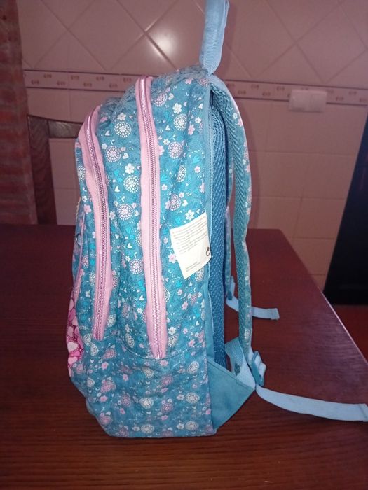 Mochila escolar de alta qualidade,  excelente estado